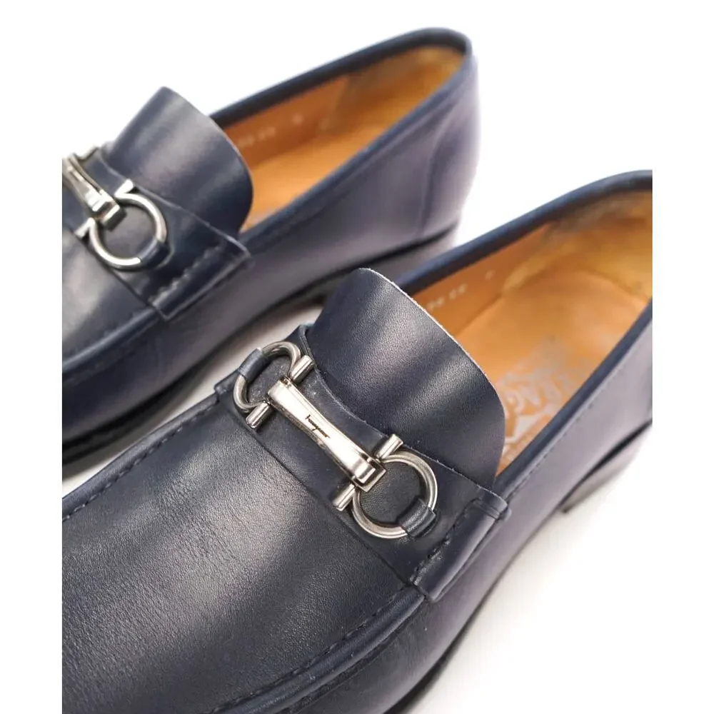 $850 FERRAGAMO - 